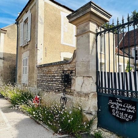 Hotel La Basse Cour Tanlay Exterior foto